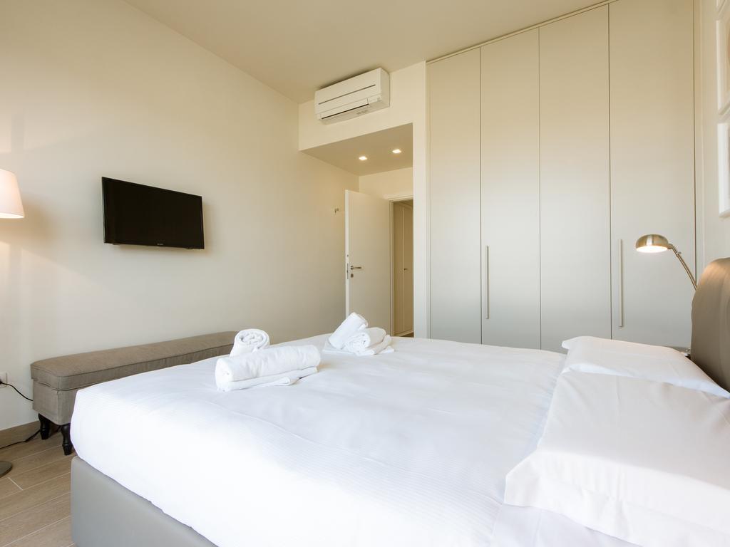 Apartments Florence - Ponte Vecchio Exclusive エクステリア 写真